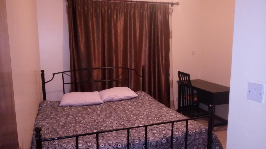 Mani'S Home Away From Home ไนโรบี ภายนอก รูปภาพ